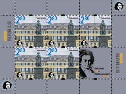 Финляндия. Петерспост. Бетховен. 250-летие со дня рождения. Памятник Бетховену на родине в Бонне (Германия), на площади у главпочтамта, лист из 5 марок с купоном